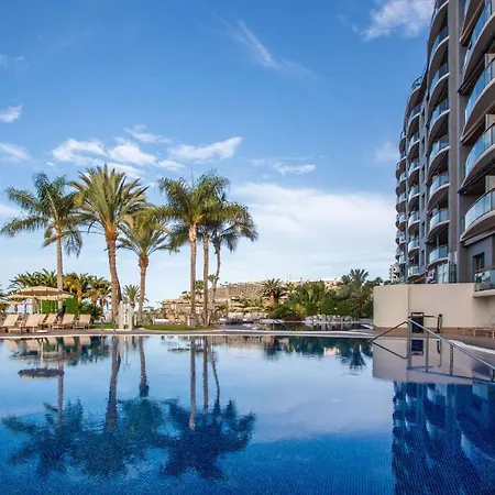Radisson Blu Gran Canaria מלון