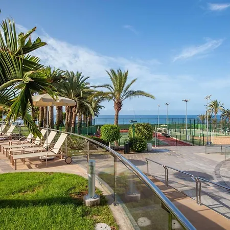 Radisson Blu Gran Canaria מלון